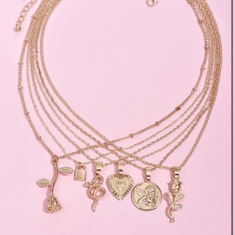 Necklace set